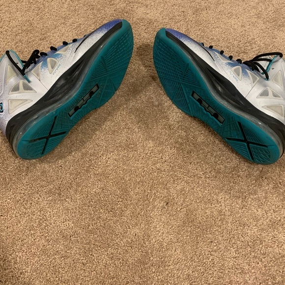 Lebron X Pure Platinum size Men’s 13.5 Rare Size No box - Picture 3 of 4
